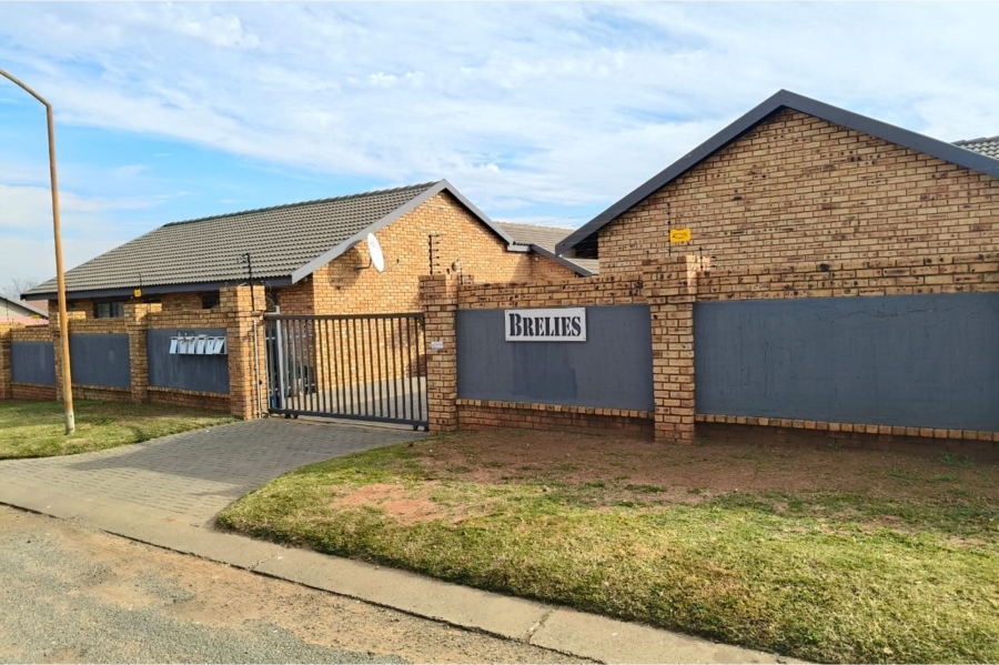 3 Bedroom Property for Sale in Vaalpark Free State